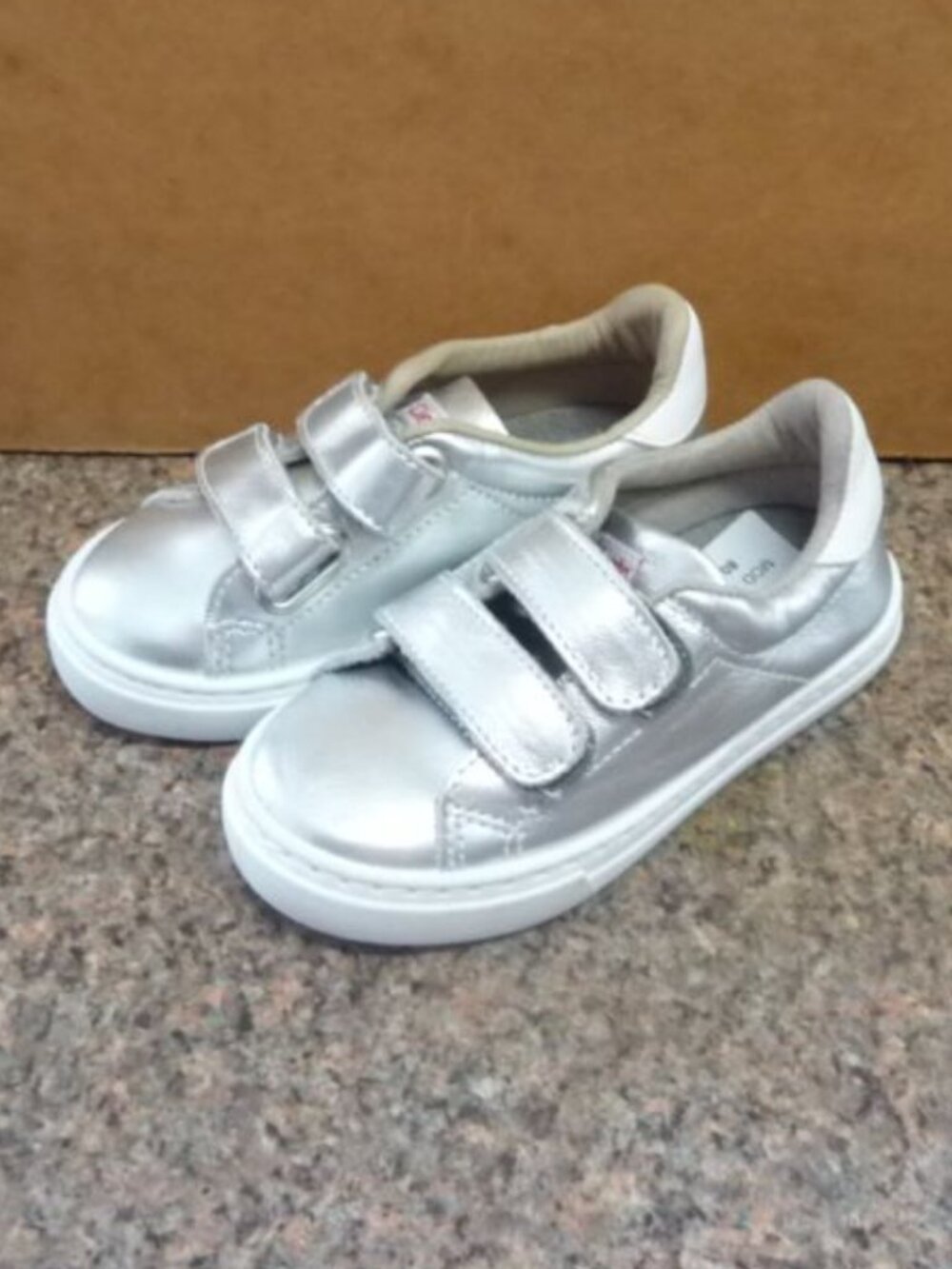 Cienta Sneaker Toddler size 8.5 - 9. Silver tone